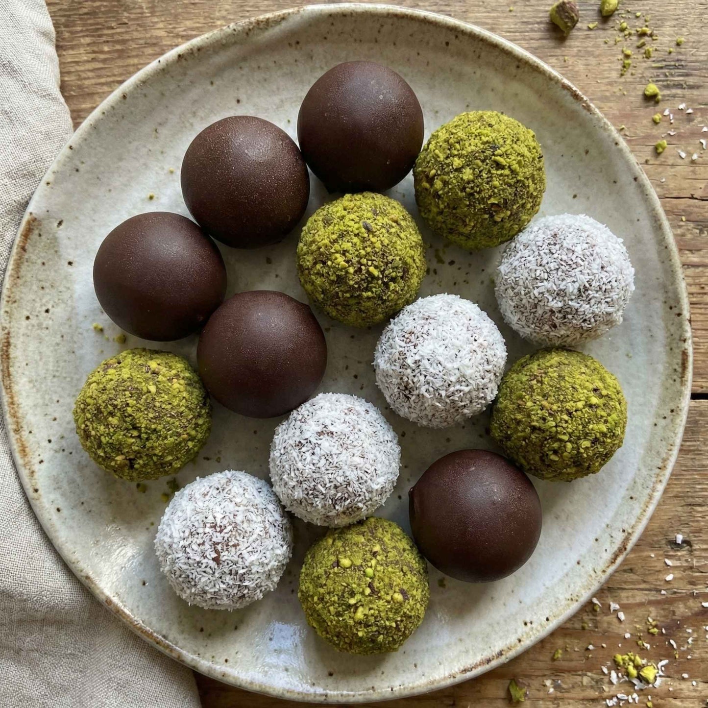 Hurma Raw Balls