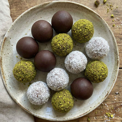 Hurma Raw Balls
